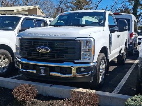 Used 2024 Ford F250 XL w/ XL Chrome Package RWD image 4