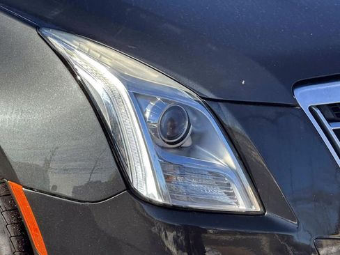 Used 2014 Cadillac XTS Premium image 8