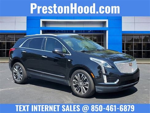 Used 2017 Cadillac XT5 Premium Luxury image 1