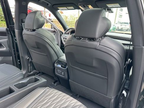 Used 2026 INFINITI QX60 Autograph w/ Dark Cargo Package AWD/4WD image 23