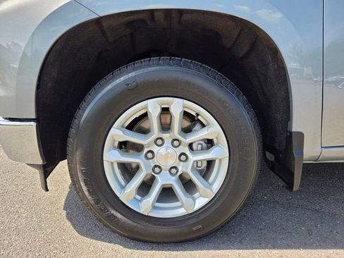 Used 2024 Chevrolet Silverado 1500 LT RWD image 19