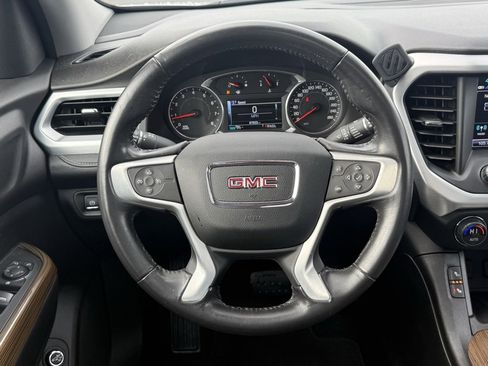 Used 2019 GMC Acadia SLE image 43
