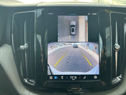 Certified 2025 Volvo XC60 B5 Plus image 23