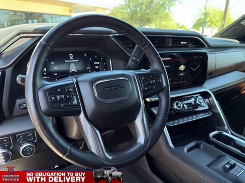 Used 2025 GMC Sierra 2500 Denali Ultimate w/ Max Trailering Package AWD/4WD image 18