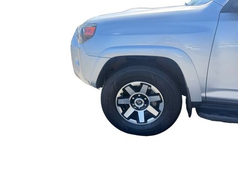 Used 2021 Toyota 4Runner TRD Off-Road Premium AWD/4WD image 14