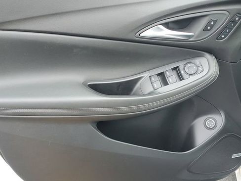 Certified 2025 Buick Encore GX Avenir w/ Avenir Convenience Package image 15