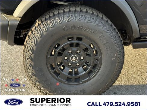 New 2026 Ford Bronco Badlands AWD/4WD image 13
