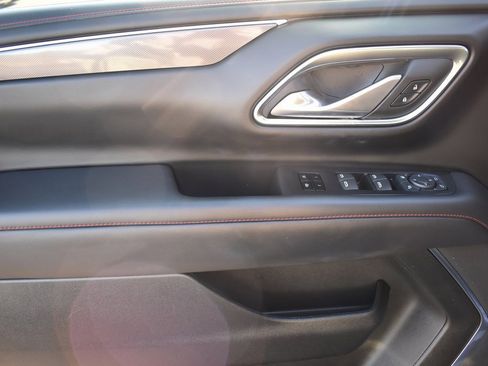 Certified 2024 Chevrolet Suburban RST w/ Luxury Package image 13