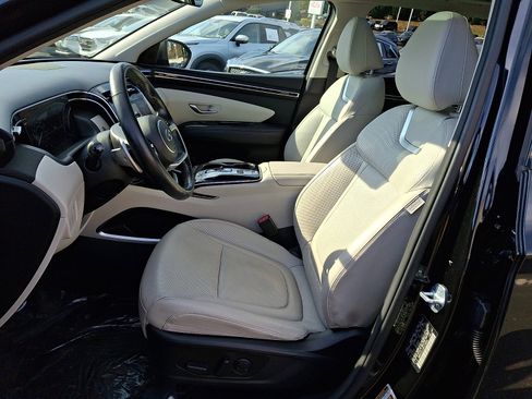 Used 2024 Hyundai Tucson Limited image 14