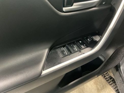 Used 2024 Toyota RAV4 XSE w/ Advanced Technology Package AWD/4WD image 17