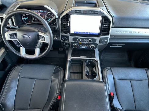 Certified 2022 Ford F250 Lariat w/ Tremor Off-Road Package AWD/4WD image 12
