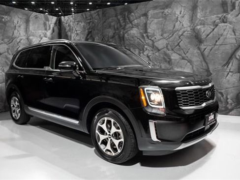 Used 2021 Kia Telluride EX image 25