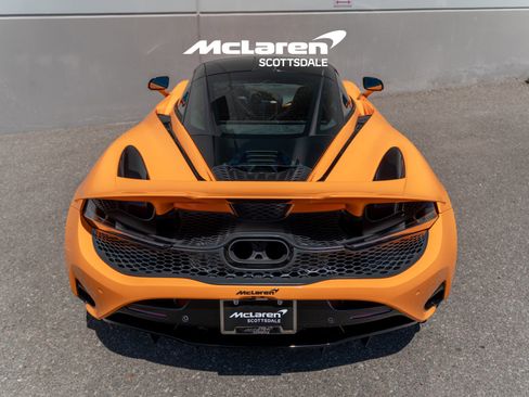 New 2026 McLaren 750S image 26