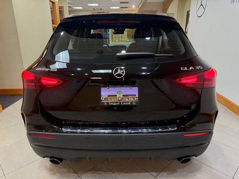 Used 2025 Mercedes-Benz GLA 35 AMG 4MATIC image 9