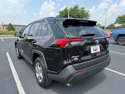 Certified 2025 Toyota RAV4 XLE AWD/4WD image 3