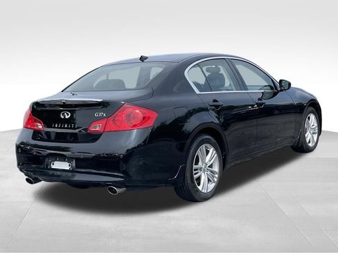 Used 2013 INFINITI G37 x Sedan w/ Premium Pkg AWD/4WD image 4