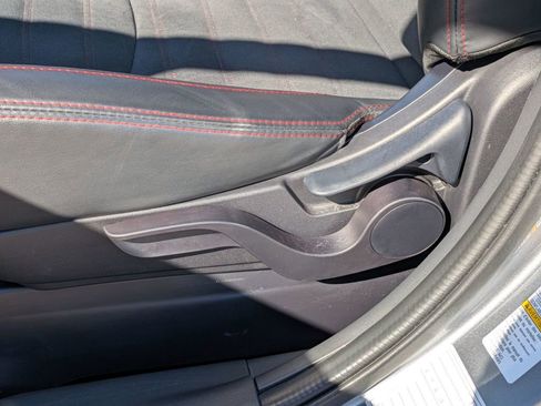 Used 2024 Mitsubishi Outlander Sport SE image 16