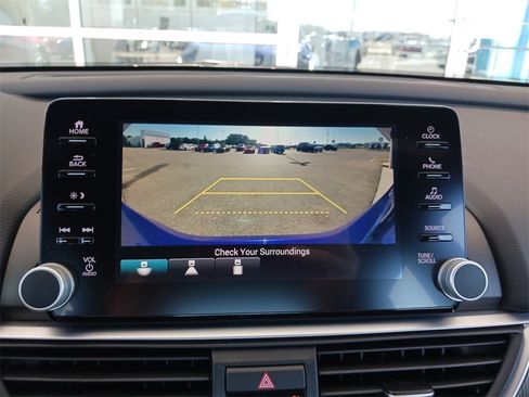 Used 2019 Honda Accord Sport image 21