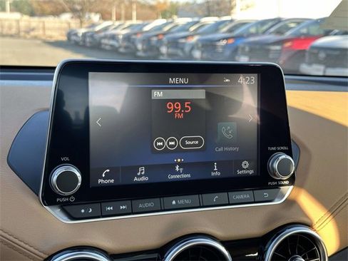 New 2025 Nissan Sentra SV w/ SV Premium Package image 20