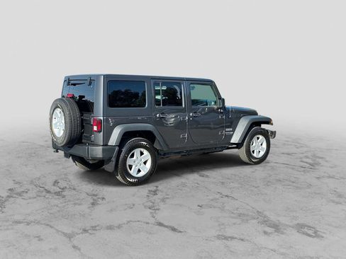 Used 2018 Jeep Wrangler Unlimited Sport S AWD/4WD image 8