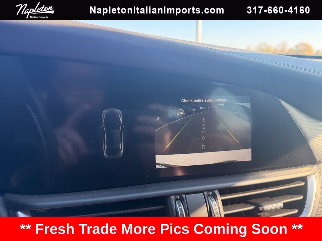 Used 2024 Alfa Romeo Giulia Veloce AWD/4WD image 23