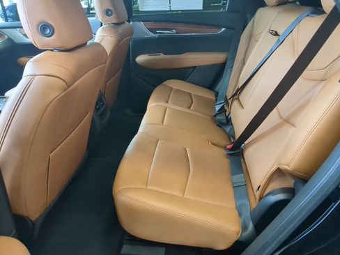 Certified 2023 Cadillac XT5 Premium Luxury w/ Technology Package AWD/4WD image 20