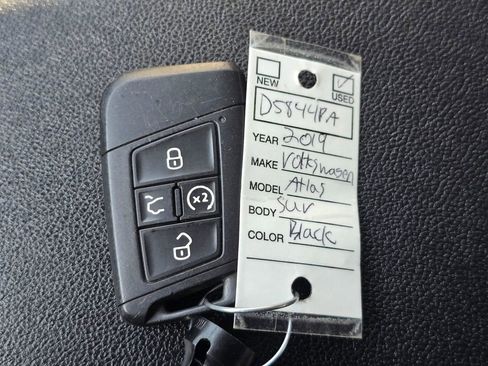 Used 2019 Volkswagen Atlas SEL Premium AWD/4WD image 34
