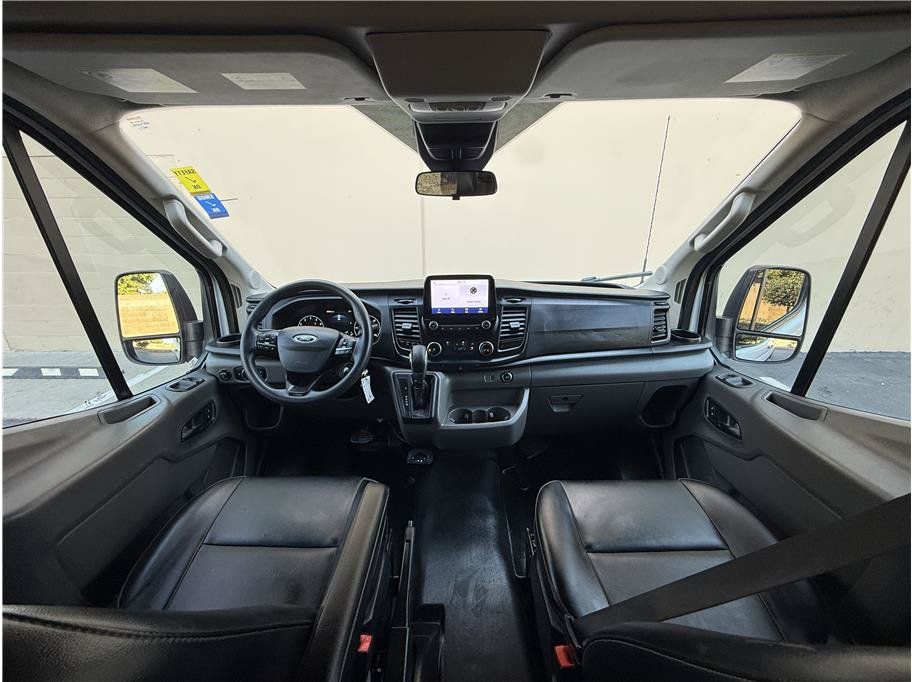 Used 2020 Ford Transit 250 Medium Roof RWD image 18