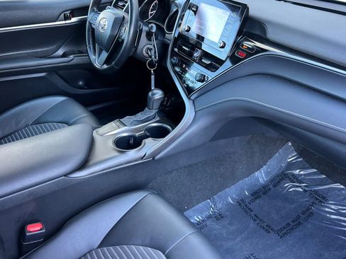Used 2023 Toyota Camry SE image 15