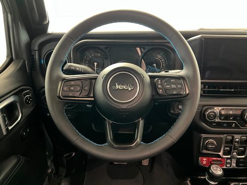 Used 2024 Jeep Wrangler Unlimited Rubicon 4xe w/ Convenience Group image 13