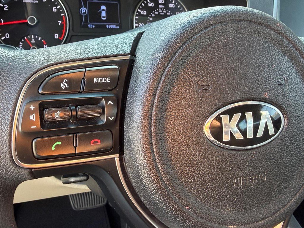Used 2018 Kia Optima LX FWD image 29