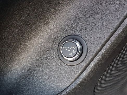 Used 2020 Chevrolet Blazer LT w/ Redline Edition image 27