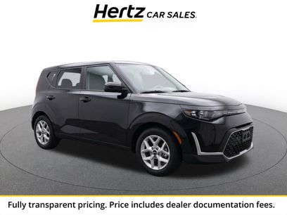 Used 2025 Kia Soul LX w/ LX Technology Package