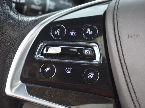 Used 2019 Cadillac Escalade ESV Platinum AWD/4WD image 36