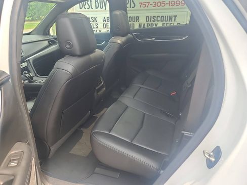Used 2021 Cadillac XT5 Premium Luxury FWD image 28