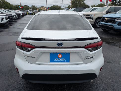 Used 2024 Toyota Corolla XLE FWD image 27