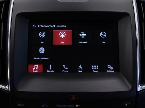 Used 2018 Ford Edge Titanium w/ Equipment Group 302A FWD image 25