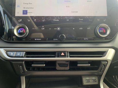 Certified 2024 Lexus RX 350h image 29