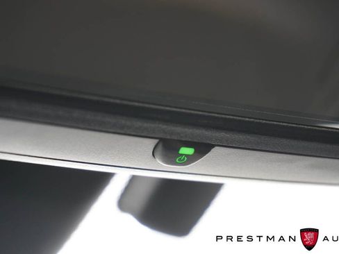 Used 2018 Toyota Highlander Limited Platinum AWD/4WD image 38