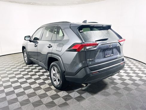Used 2023 Toyota RAV4 XLE w/ Convenience Package FWD image 5