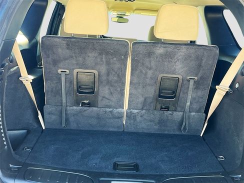 Used 2021 Dodge Durango SXT image 25