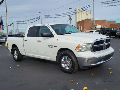 Used 2017 RAM 1500 Classic SLT image 2