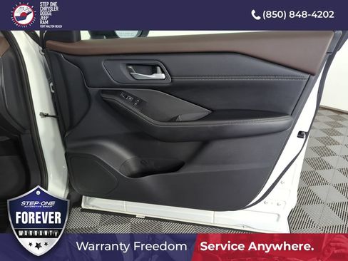 Used 2023 Nissan Rogue SL w/ SL Premium Package FWD image 34