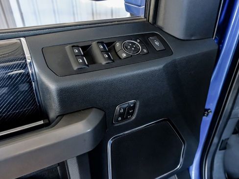 Used 2022 Ford F450 Platinum w/ FX4 Off-Road Package image 42