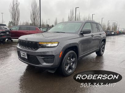 New 2025 Jeep Grand Cherokee Altitude