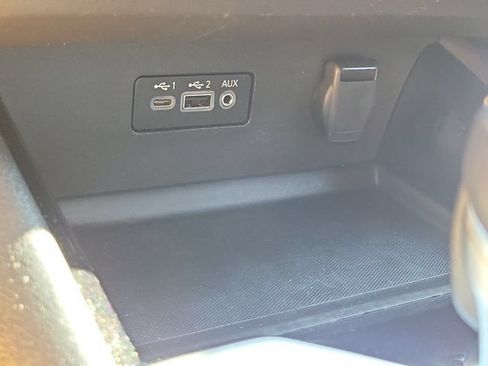Used 2022 Nissan Altima 2.5 SV w/ SV Premium Package FWD image 14