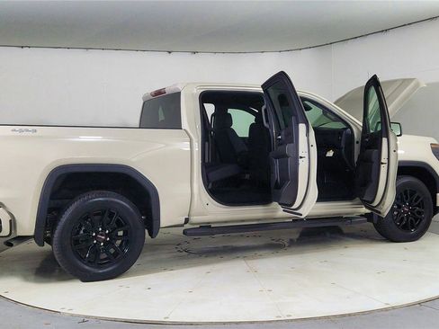 New 2026 GMC Sierra 1500 Pro w/ Graphite Edition image 12