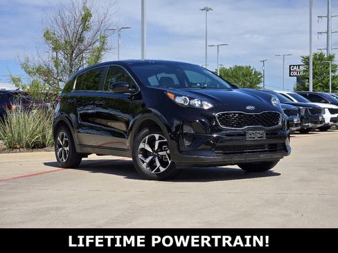 Used 2020 Kia Sportage LX image 1