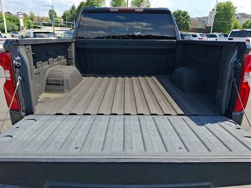 Used 2019 Chevrolet Silverado 1500 Custom Trail Boss w/ Custom Convenience Package AWD/4WD image 33
