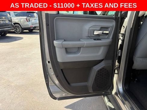 Used 2013 RAM 1500 Classic SLT w/ Premium Display Pkg RWD image 13